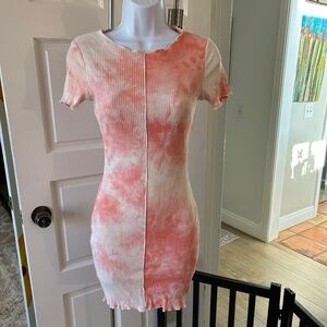 Princes Polly Size 4 Pink White Tie Dye Lettuce Hemmed Short Sleeve Mini Dress
